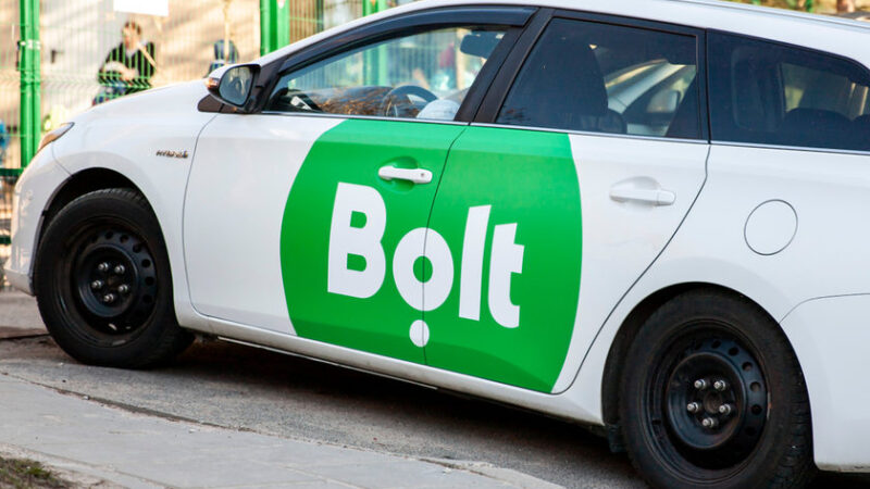 Преимущества и особенности работы таксистом в Bolt
