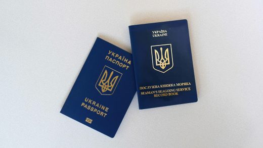 Оформление паспорта моряка: почему стоит обратиться к профи